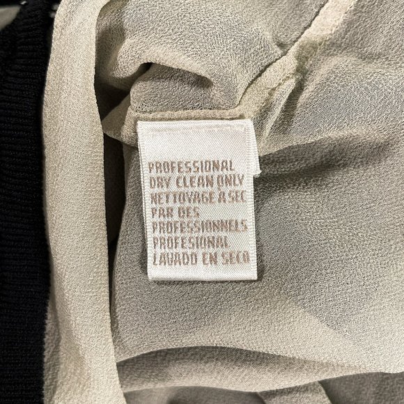 Jones New York Black Sparkles Petite Top Size P/S - Picture 4 of 8